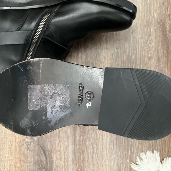 All Saints lug leather boot with silver hardware and leather straps - Picture 4 of 5